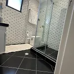 Sunrose Luxury * ساراندا