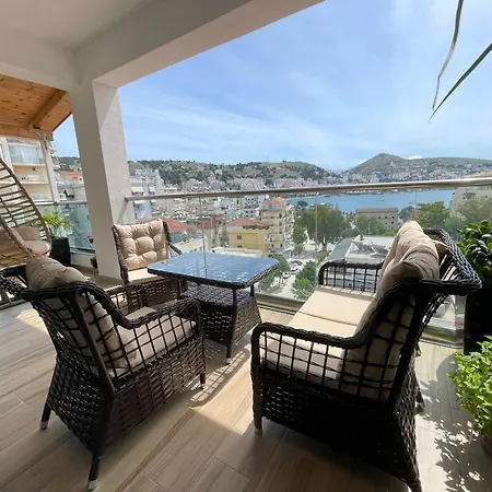 Sunrose Luxury Apartman *