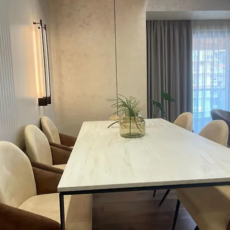 Sunrose Luxury