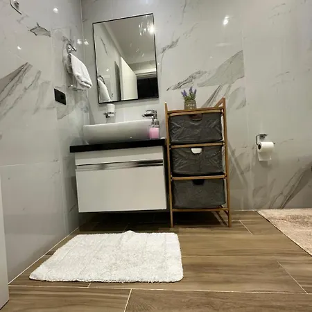 Sunrose Luxury * Saranda