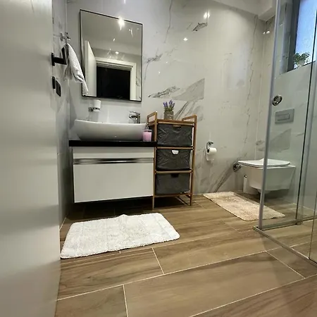 Sunrose Luxury