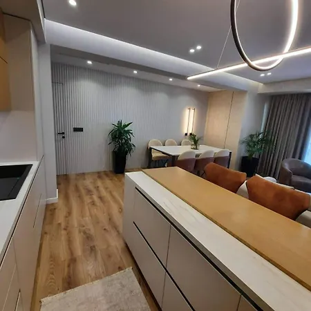 Sunrose Luxury