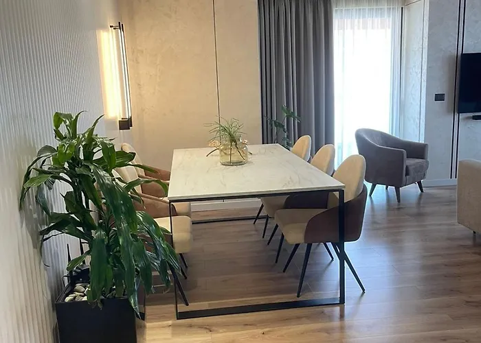 Sunrose Luxury 公寓 *